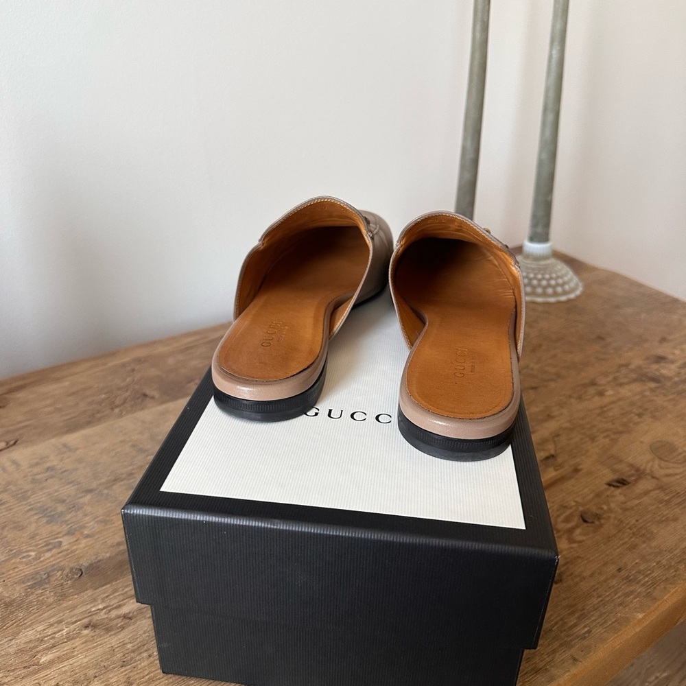 Gucci Women's Princetown Slipper Mule Loafer in Taupe - Picture 9 of 17